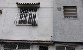 Imagem 3: Apartamento para Locação em Rio de Janeiro, VISTA ALEGRE, 3 dormitórios, 1 banheiro, 1 vag