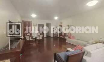 Imagem 4: COPACABANA-RUA NOBRE-PRÓXIMO METRÔ-QUATRO QUARTOS-SUÍTE-VAGA