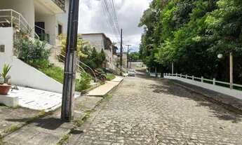 Imagem: Casa com 4 dormitórios à venda, 200 m²