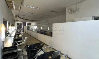 Imagem 6: Prédio/Salão comercial mobiliado disponível para alugar por R$ 7.000,00/mês no Centro de A