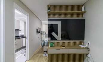 Imagem 2: Apartamento à Venda - Itaquera, 1 Quarto, 27 m2