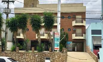 Imagem: Prédio à venda na Avenida José Paulino