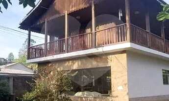 Imagem: Casa com 4 quartos à venda em Rio Acima