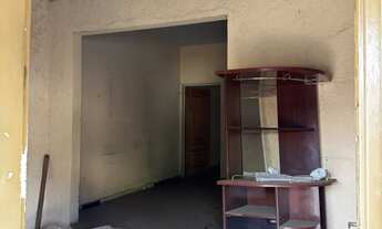 Imagem 2: Casa à venda - 180m² | Terreno grande