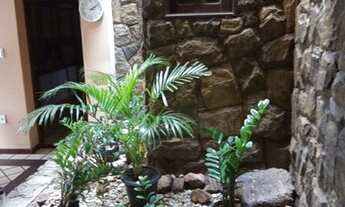 Imagem 7: Vende-se casa -Esq Av. Rio de Janeiro,B. Pereira Lobo, 5/4, garagem, área serv