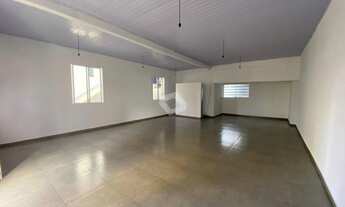 Imagem 3: LOJA CENTRO Galpão / depósito com aluguel por R$2.500 /mês