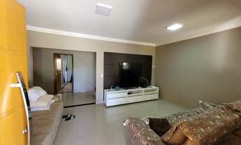 Imagem 2: CASA 4 QUARTOS, PORCELANATO, EXELENTE ESTRUTURA, NA LAJE, LOTE 1.100m, COMERCIAL E RESIDEN