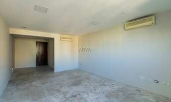 Imagem 2: Sala comercial no bairro Batel - ARYA 1