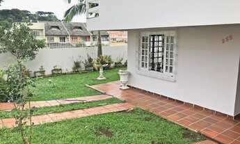 Imagem 4: Sobrado Residencial para Locação com 04 dormitórios, sendo 01 suíte, no Cajuru