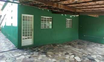 Imagem 2: Casa Bem Localizada e Pronta para Morar