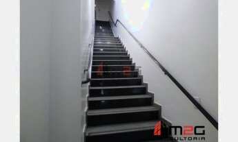 Imagem 4: Prédio comercial no Parque São Domingos