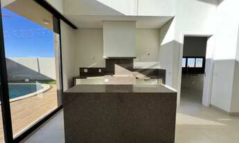 Imagem 7: Casa de esquina com amplos espaços!