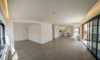 Imagem 2: Apartamento no Arbo Cabral em andar alto com 3 suítes e 3 vagas