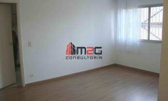 Imagem 4: Oportunidade próximo ao Alto de Pinheiros, apartamento de andar intermediário com vaga de