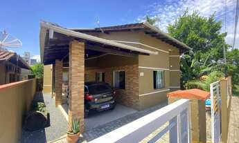 Imagem 3: Casa à venda, 181 m² por R$ 950.000,00 - Itacolomi - Balneário Piçarras/SC