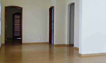 Imagem 2: Casa em Bairro - Jardim Americano