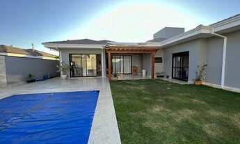 Imagem 4: Casa a venda - Condomínio fechado - Botucatu/SP