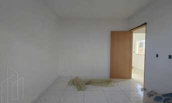 Imagem 7: Casa para Venda em Ponta Grossa, Colônia Dona Luíza, 2 dormi