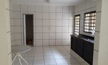 Imagem 4: Casa Triplex com terraço à venda, Vila Matarazzo, Londrina, PR - 6 quartos sendo uma suíte