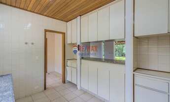 Imagem 6: A Casa das Palmeiras térrea com 3 quartos `a venda no Condomínio Marambaia- Vinhedo S.P