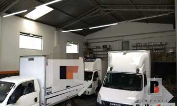 Imagem: Galpão Comercial com 300 m2, no Jardim