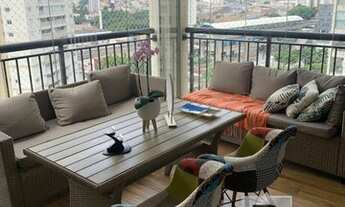 Imagem 2: Apartamento recém reformado no Clima do Bosque com 2 suítes e 2 vagas