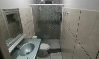 Imagem 5: Alugo apartamento com dois quartos sendo um suíte e garagem! 600 + caução