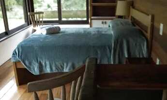 Imagem 7: Casa em meio a Natureza