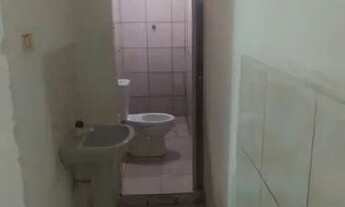 Imagem 2: Alugo casa com 2 qts toda na cerâmica