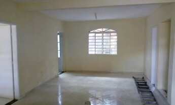 Imagem 4: Casa a venda na Colônia Agrícola Arniqueiras 5 Quartos sendo 2 suites..