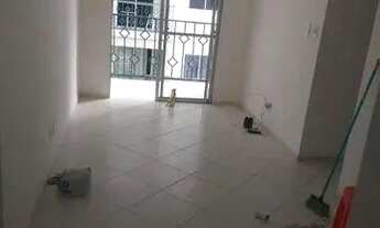 Imagem 2: Apartamento para venda possui 72 metros quadrados com 3 quartos em Industrial - no Vila Po