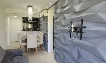 Imagem 2: Apartamento para venda com 2 quartos, 68m², mobiliado no Recreio dos Bandeirantes - RJ