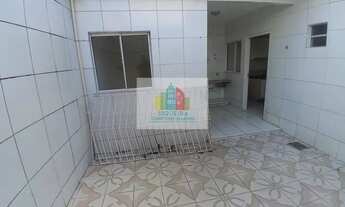 Imagem 2: Siqueira Aluga: Casa no Barro