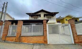 Imagem: Casa a venda na Granja Viana cond São Paulo