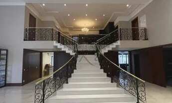 Imagem 3: Casa de condomínio sobrado para venda tem 1200 metros quadrados com 5 quartos