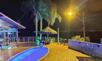 Imagem: Casa para venda tem 220 m² com 3 quartos