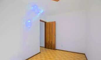 Imagem 5: Apartamento com 1 dormitório para alugar, 70 m² por R$ 990/mês - Cavalhada - Porto Alegre