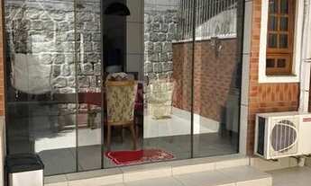 Imagem: Casa para Venda - 192m², 4 dormitórios