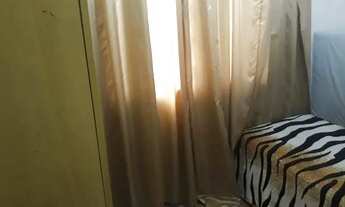 Imagem 2: Quarto mobiliado