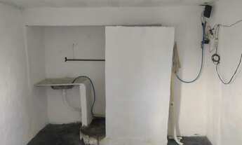 Imagem 3: Kitnet Quarto com aluguel por R$350 /mês