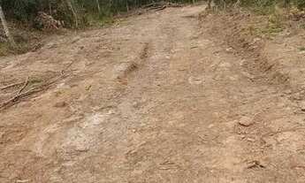 Imagem 4: Já imaginou construir uma bela chácara nesse terreno?- Santa Isabel - SP