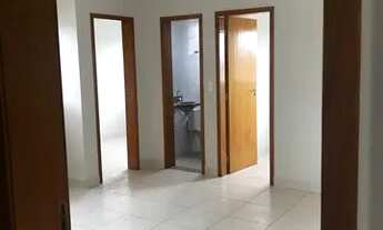 Imagem: Apartamento 700,00 reais 2/4, sala, banheiro