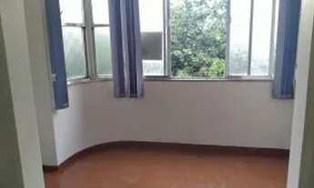 Imagem 2: Apartamento Riachuelo 315, 401 Cond 430,00 IPTU 180,00 cada parcela Taxa incendio e seguro