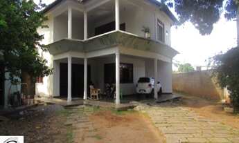 Imagem: Casa prédio terreno disponível para