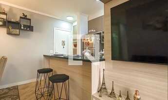 Imagem 4: Apartamento à Venda - Vila Galvão, 2 Quartos, 55 m2