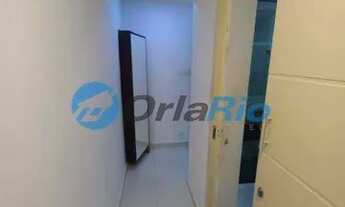 Imagem 4: Sala quarto com suite, e semi mobiliado no Leme