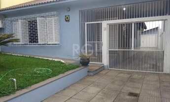 Imagem 2: Casa para Venda - 249.86m², 3 dormitórios, sendo 1 suites, 4 vagas - Medianeira