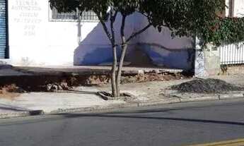 Imagem: Vendo uma Casa de Esquina