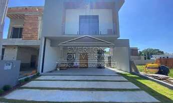 Imagem 2: Sobrado com 4 suítes, sendo 1 no térreo no Condomínio Bosque dos Manacás - COD 16.061