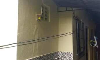 Imagem 2: ALUGA-SE UMA KIT NET R$350